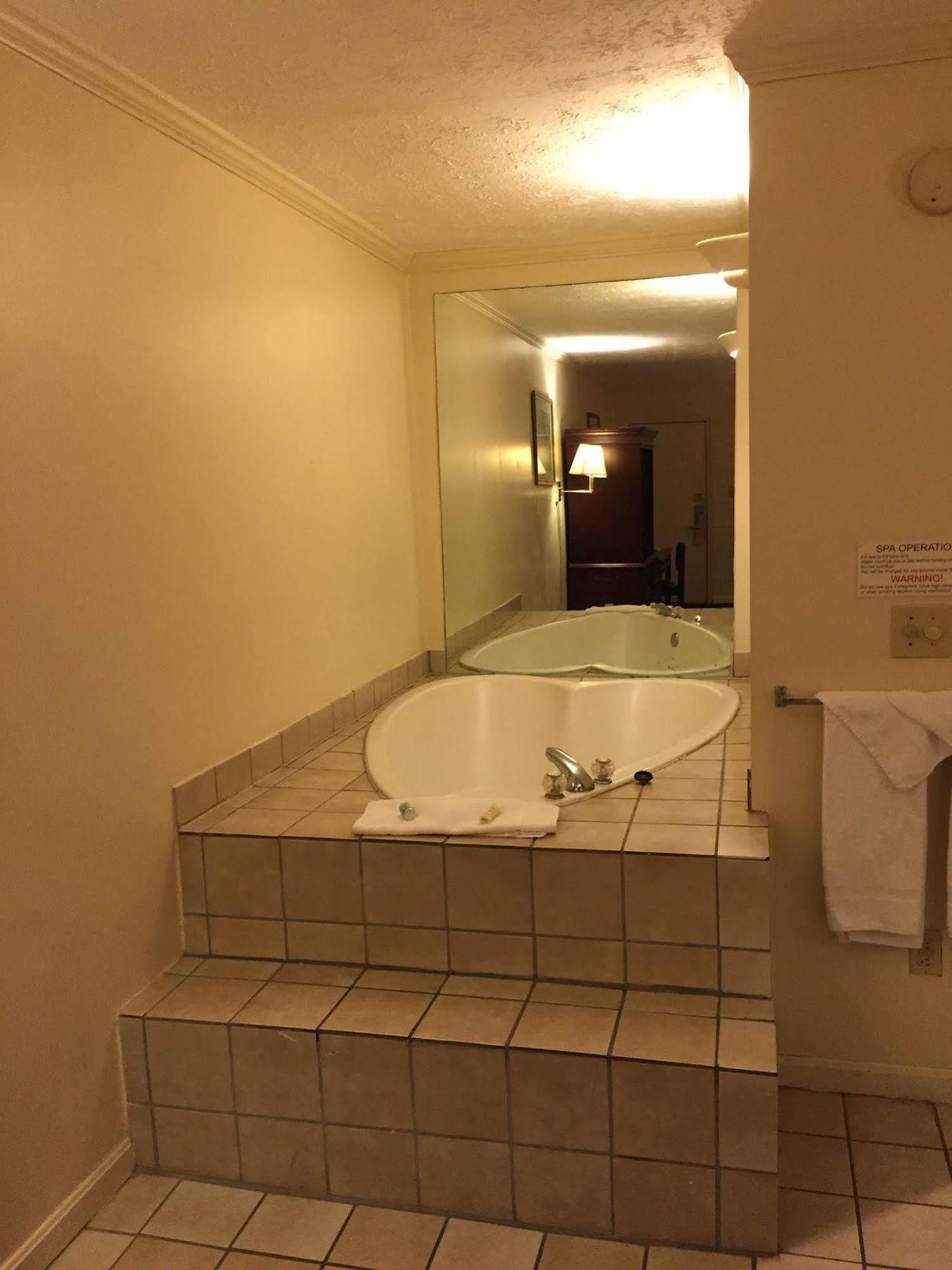 Wildwood Inn Florence Exteriör bild